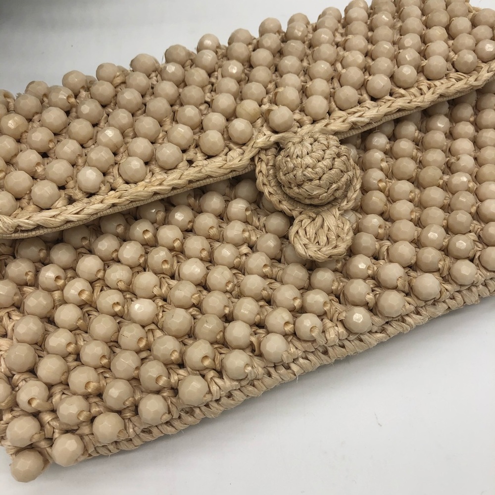 BOHEMIAN NWOT Macrame Beading Cream Colored Clutch - Picture 4 of 11